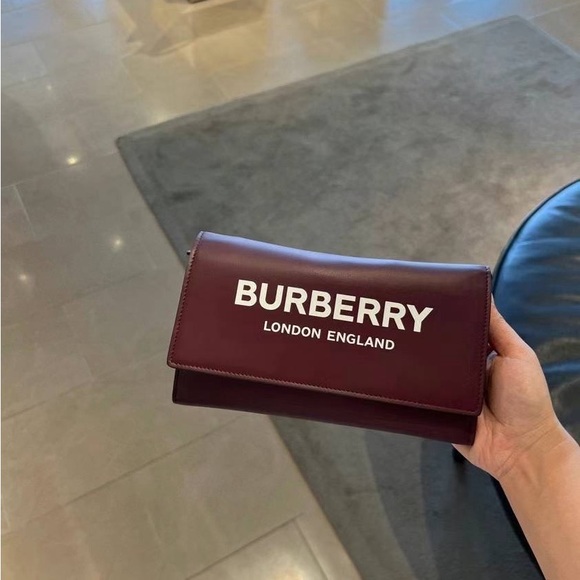 Burberry Hazelmere Printed Logo Leather Mahogany Red Crossbody Bag - Picture 3 of 13